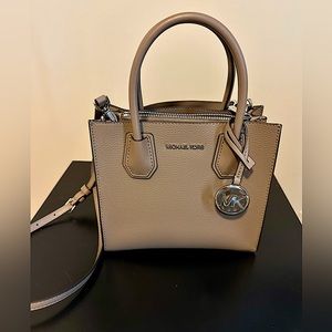 Michael Kors Mercer Crossbody Bag